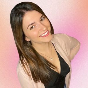 Meet your Posher, Gabi